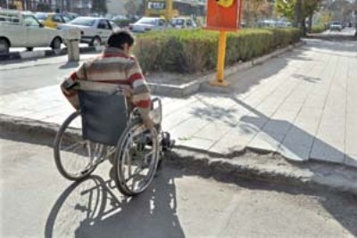 رفع محدودیت های فضای شهری برای معلولان با مناسب سازی شهر