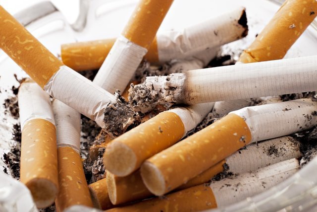 قاچاقچی سیگار به پرداخت 140 میلیون ریال جریمه محکوم شد.