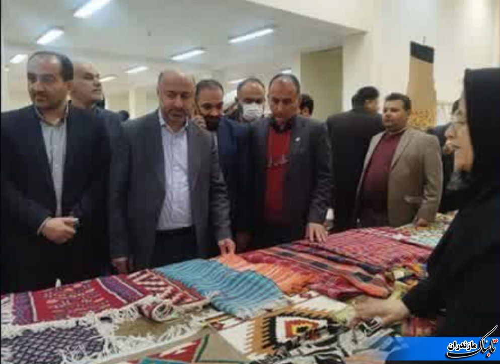 نمایشگاه قاب انقلاب شهرستان نکا در سالن ارشاد نکا افتتاح شد