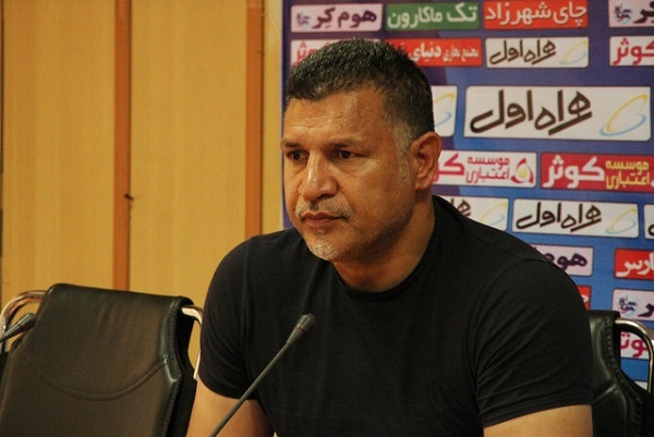 بحث و جدل علی دایی با خبرنگاران صدا و سیما در اهواز