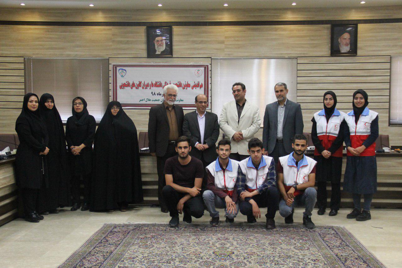 اجرای کاروان سلامت در مناطق محروم استان اجرای کاروان سلامت در مناطق محروم استان
