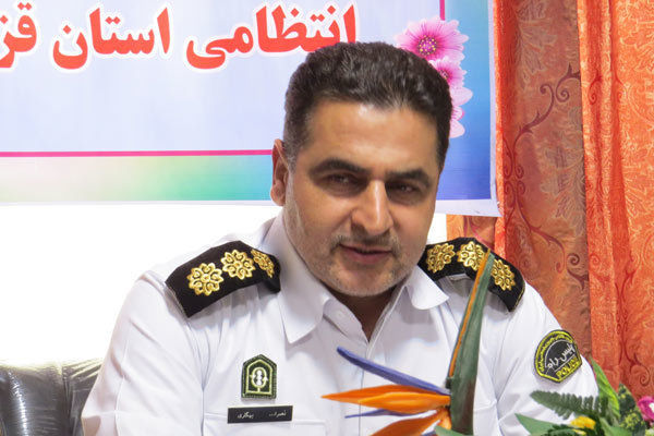 واژگونی یک خودرو سواری در محور قزوین _ همدان واژگونی یک خودرو سواری در محور قزوین _ همدان