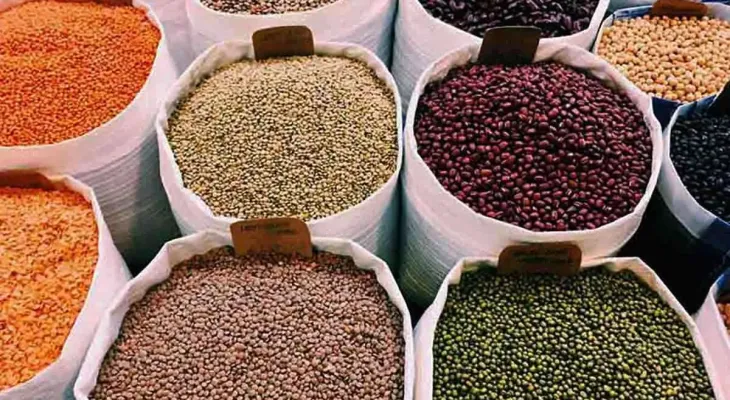 تورم و نوسان ارز؛ عوامل اصلی تغییر قیمت حبوبات در بازار تورم و نوسان ارز؛ عوامل اصلی تغییر قیمت حبوبات در بازار