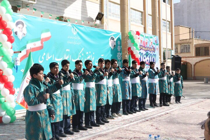 درخشش هنرمندان و دانشآموزان لرستانی در جشنواره ملی «فانوس» درخشش هنرمندان و دانشآموزان لرستانی در جشنواره ملی «فانوس»