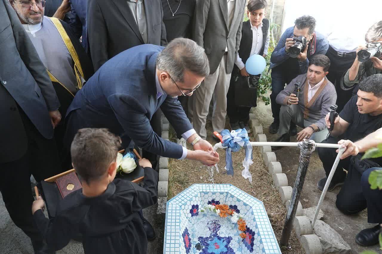 بهرهبرداری از پروژه آبرسانی ۵۵ روستا و تصفیهخانه دانشگاه رازی کرمانشاه/ تعطیلی پنجشنبهها فعلاً امکانپذیر نیست + فیلم بهرهبرداری از پروژه آبرسانی ۵۵ روستا و تصفیهخانه دانشگاه رازی کرمانشاه/ تعطیلی پنجشنبهها فعلاً امکانپذیر نیست + فیلم