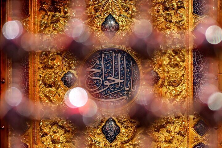 تاسوعا؛ روزی که متعلق به آفتاب ادب است/ رفت تا تشنگی‌اش آب کند دریا را...