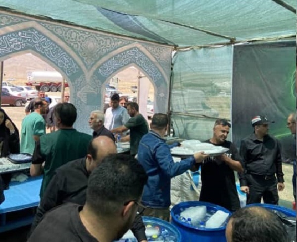  برپایی موکب خدمت‌رسانی به زائران مراسم تشییع رهبر شهید از سوی فولاد شاهرود
