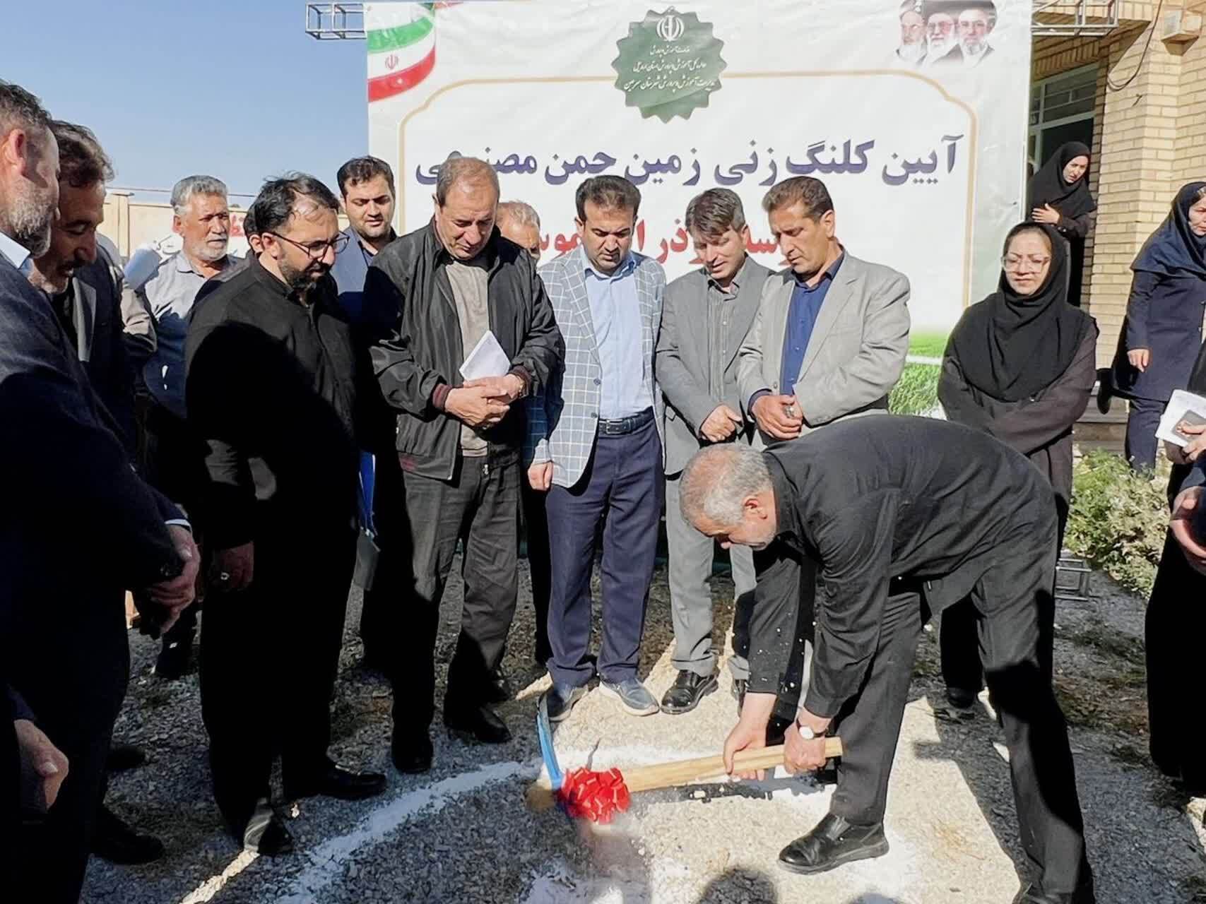 عملیات اجرایی چهارمین زمین چمن مصنوعی درونمدرسهای سرعین آغاز شد عملیات اجرایی چهارمین زمین چمن مصنوعی درونمدرسهای سرعین آغاز شد
