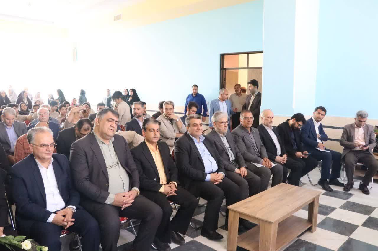 مدرسه ۹ کلاسه «فاطمه رستمزاده» در سمنان افتتاح شد مدرسه ۹ کلاسه «فاطمه رستمزاده» در سمنان افتتاح شد