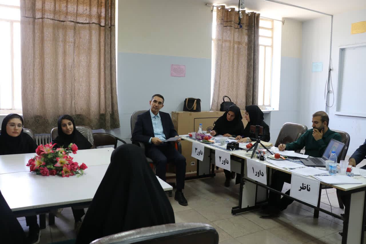 مدرسه؛ محور تحول آموزش و پرورش لرستان مدرسه؛ محور تحول آموزش و پرورش لرستان