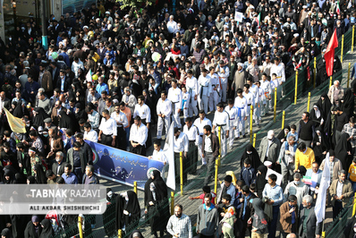 مراسم راهپیمایی 13 آبان در مشهد مقدس