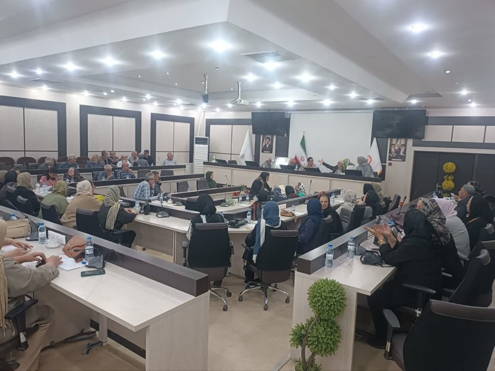 انتخاب هیئتمدیره جدید کانون بازنشستگان بهزیستی کردستان/ مطالبات صنفی در اولویت قرار گرفت انتخاب هیئتمدیره جدید کانون بازنشستگان بهزیستی کردستان/ مطالبات صنفی در اولویت قرار گرفت